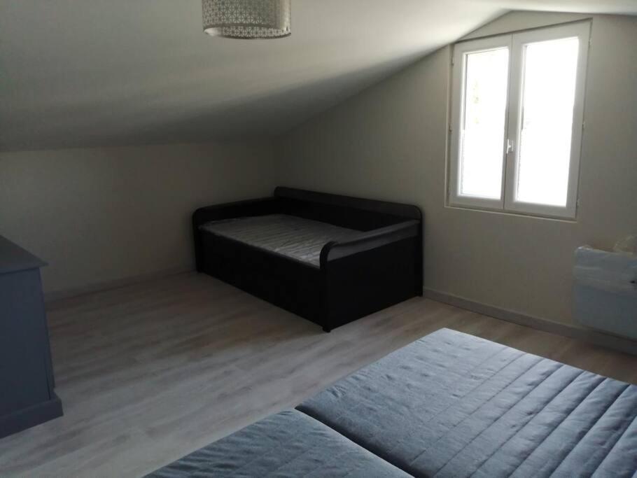 Gite Bin Benaise Draps Et Serviettes Compris Pamproux Exterior foto