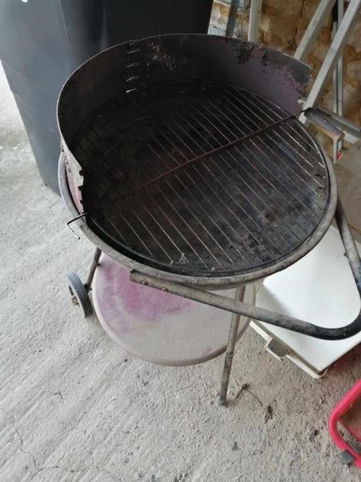 Gite Bin Benaise Draps Et Serviettes Compris Pamproux Exterior foto